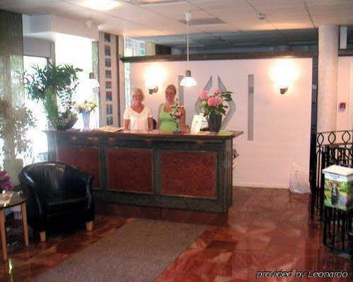 Bishops Arms Mora