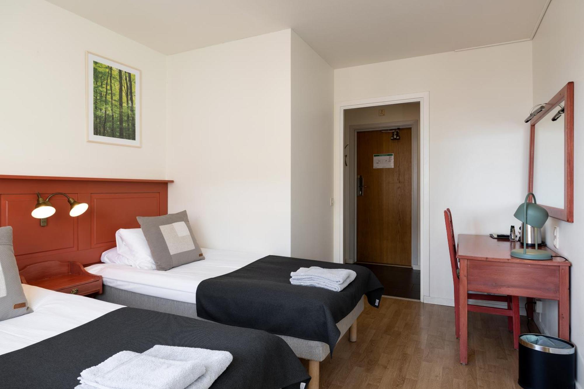 Bishops Arms Hotel 3*