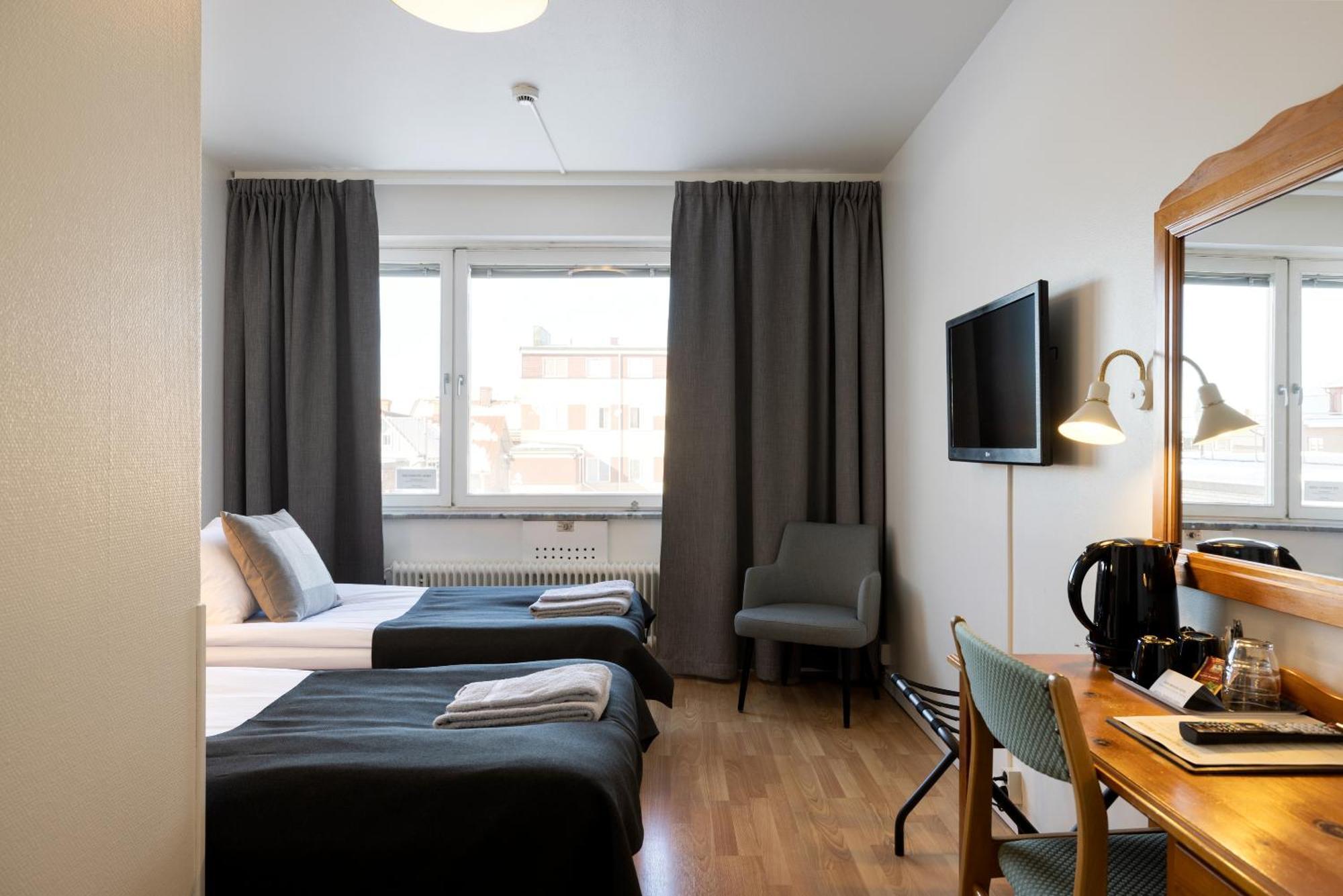 Hotel Bishops Arms Mora